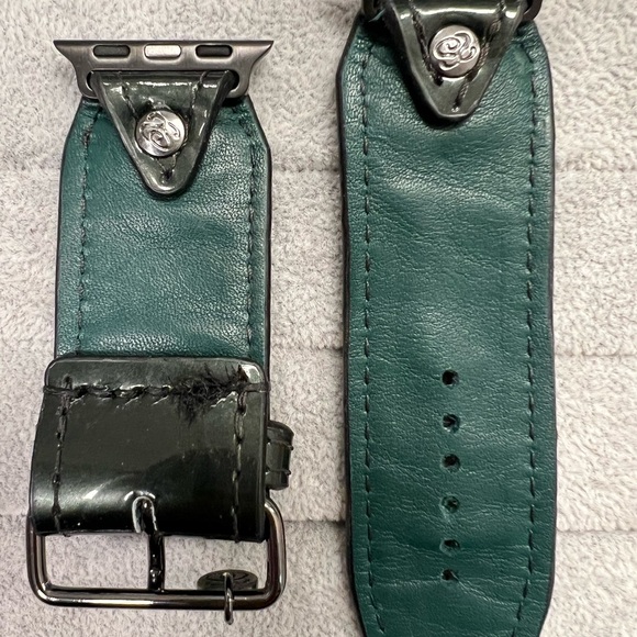 LV Ocean Vernis Spark*l band for Apple Watch - Picture 4 of 5